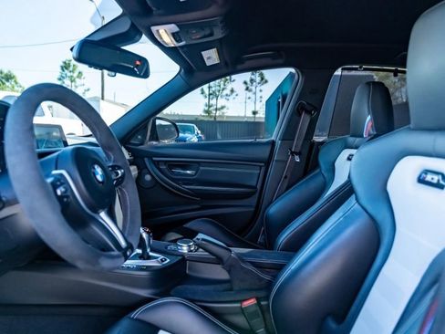 Used 2018 BMW M3 CS w/ Executive Package image 40