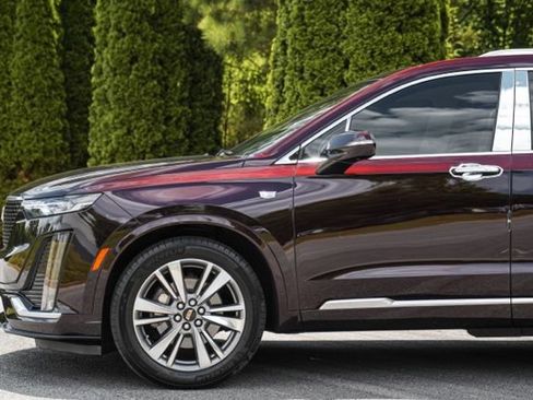 Used 2020 Cadillac XT6 Premium Luxury AWD/4WD image 10