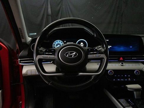 Used 2021 Hyundai Elantra Limited w/ Cargo Package image 22