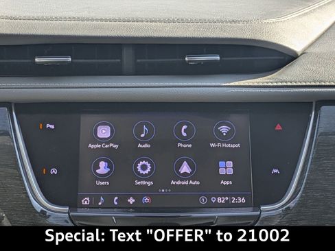Used 2020 Cadillac XT6 Premium Luxury w/ LPO, Floor Liner Package image 21