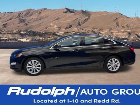 Used 2023 Chevrolet Malibu LT w/ Driver Confidence Package image 2