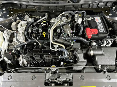 Used 2024 Nissan Altima 2.5 SV w/ SV Premium Package AWD/4WD image 33