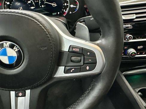 Used 2018 BMW 530i xDrive image 25