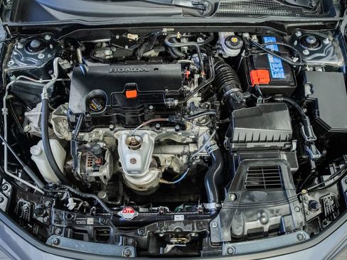 Used 2023 Honda Civic Sport image 16