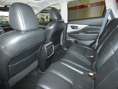 Used 2017 Nissan Murano SL image 25