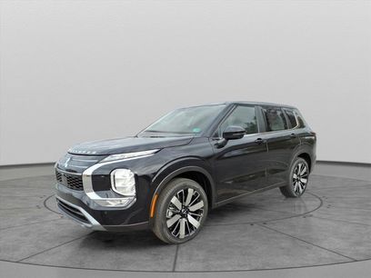 New 2025 Mitsubishi Outlander SE