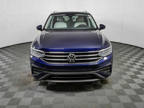 Certified 2023 Volkswagen Tiguan SE w/ Panoramic Sunroof Package FWD image 37
