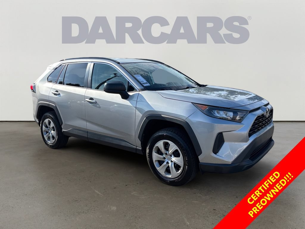 Used 2021 Toyota RAV4 LE FWD image 1