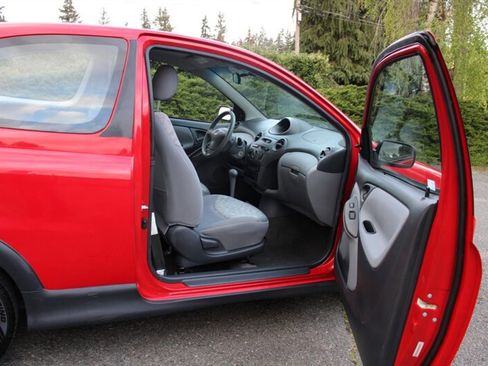 Used 2002 Toyota Echo Coupe image 13