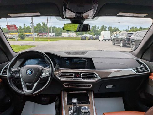 Used 2022 BMW X5 xDrive45e w/ Executive Package AWD/4WD image 21