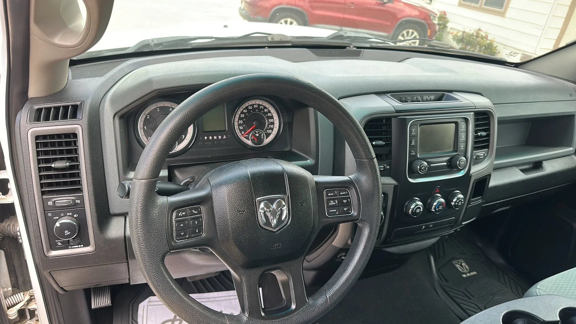 Used 2018 RAM 1500 Express w/ Express Value Package AWD/4WD image 18
