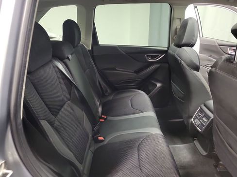 Used 2020 Subaru Forester Premium image 24