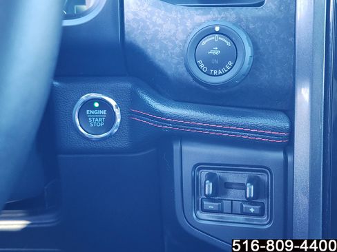 Used 2022 Ford Expedition Max Limited image 25