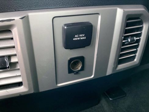Used 2017 Ford F250 Lariat w/ Chrome Package AWD/4WD image 35