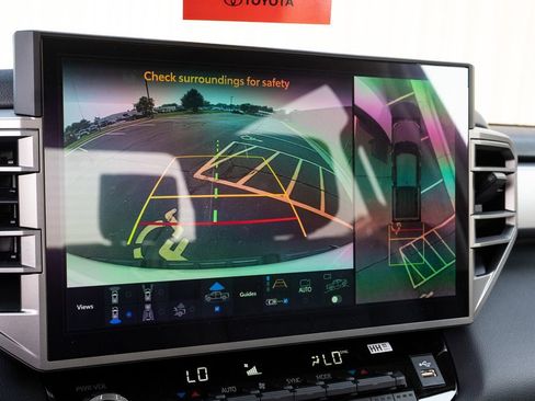 New 2024 Toyota Tundra Limited w/ TRD Off-Road Package image 35