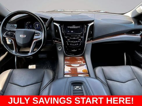 Used 2020 Cadillac Escalade ESV Luxury RWD image 8