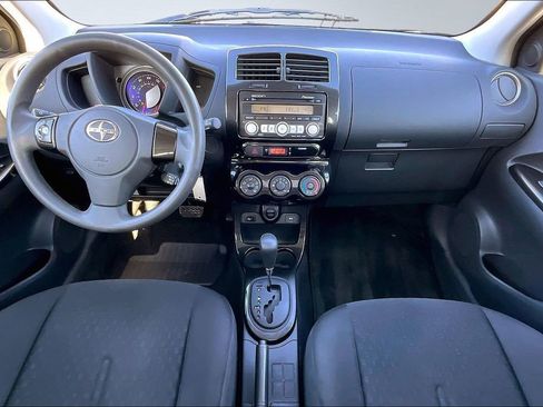 Used 2008 Scion xD FWD image 16