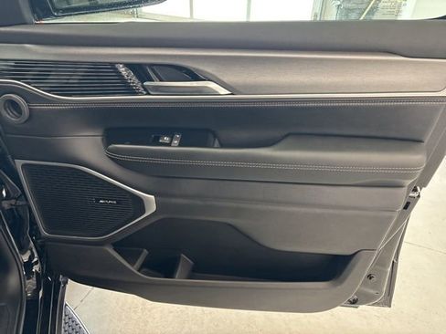 New 2026 Jeep Grand Wagoneer L 4WD image 28