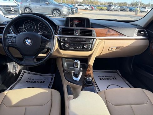 Used 2017 BMW 320i Sedan image 23