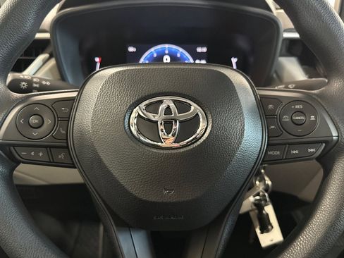 New 2026 Toyota Corolla Cross L image 25