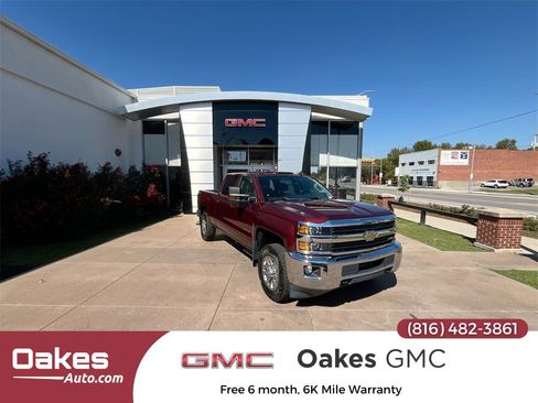 Used 2016 Chevrolet Silverado 2500 LT w/ LT Convenience Package image 1