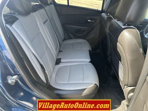 Used 2020 Chevrolet Trax Premier AWD/4WD image 37