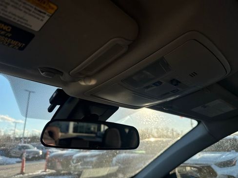 Used 2017 Toyota RAV4 XLE image 30