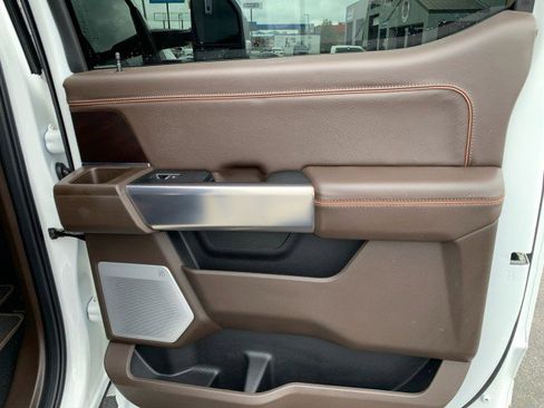 Used 2025 Ford F250 King Ranch w/ Chrome Package AWD/4WD image 18