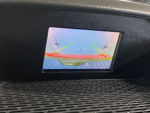 Used 2018 Ford Transit 250 130 Low Roof RWD image 19