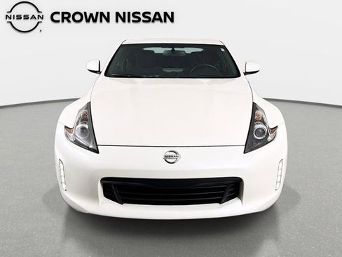 Certified 2020 Nissan 370Z Coupe RWD image 2