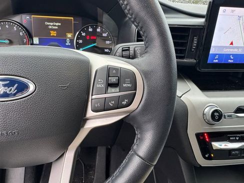 Used 2023 Ford Explorer XLT w/ Equipment Group 202A image 15