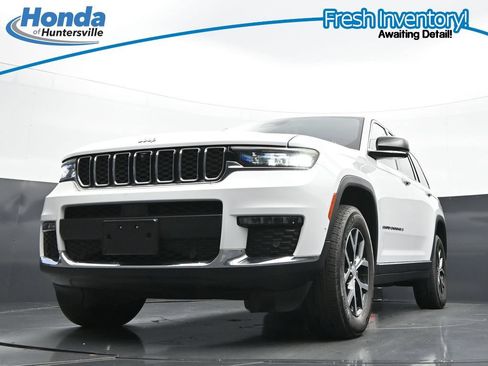 Used 2023 Jeep Grand Cherokee L Limited w/ Luxury Tech Group II AWD/4WD image 27