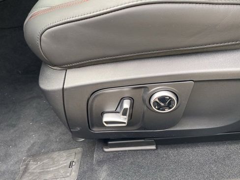 New 2024 Maserati Levante GT Ultima image 22