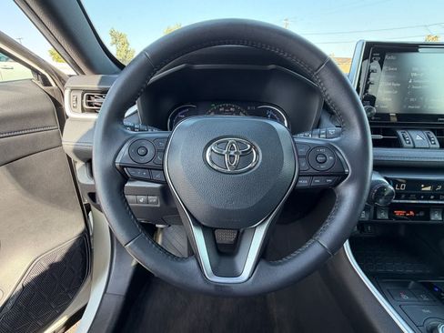 Used 2020 Toyota RAV4 XSE w/ XSE Grade Weather Package AWD/4WD image 19