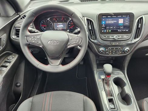 Used 2024 Chevrolet Equinox RS FWD image 27