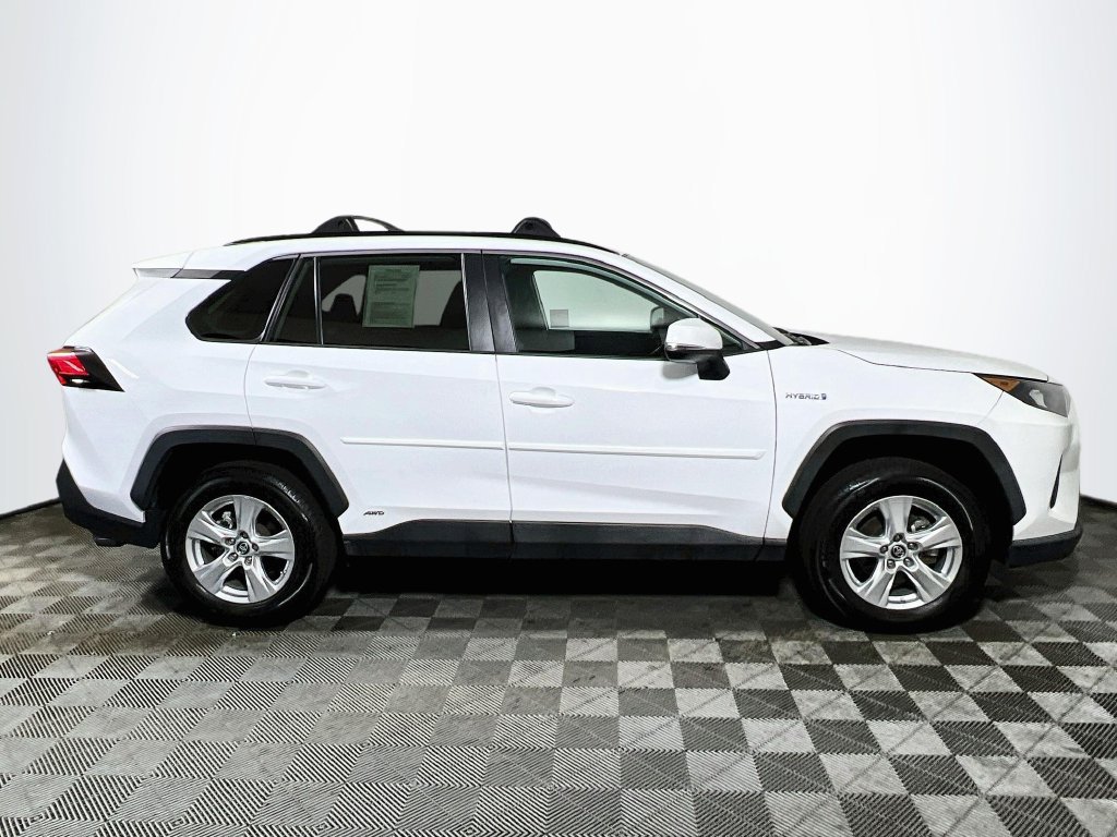 Certified 2020 Toyota RAV4 LE w/ All Weather Liner Package AWD/4WD image 8
