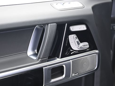 Used 2024 Mercedes-Benz G 550 image 26
