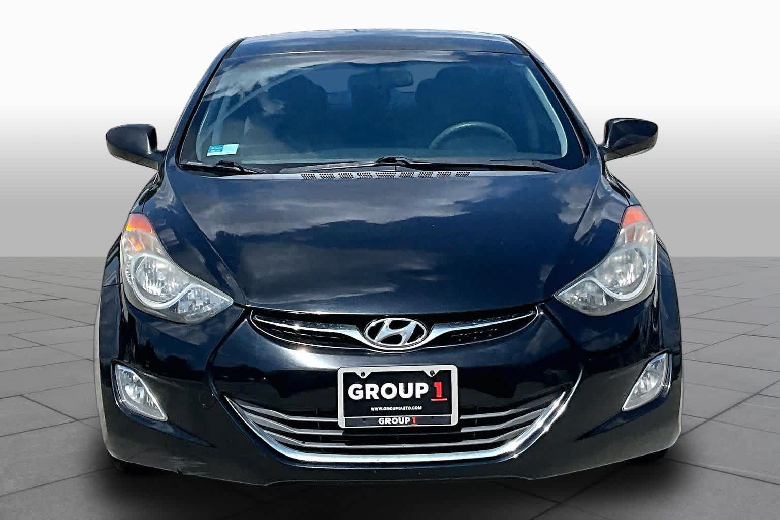 Used 2013 Hyundai Elantra GLS w/ Preferred Pkg FWD image 3