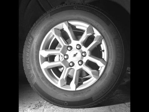 Used 2026 Chevrolet Silverado 1500 RST AWD/4WD image 9