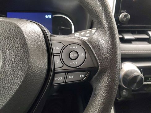 Used 2023 Toyota RAV4 LE image 21