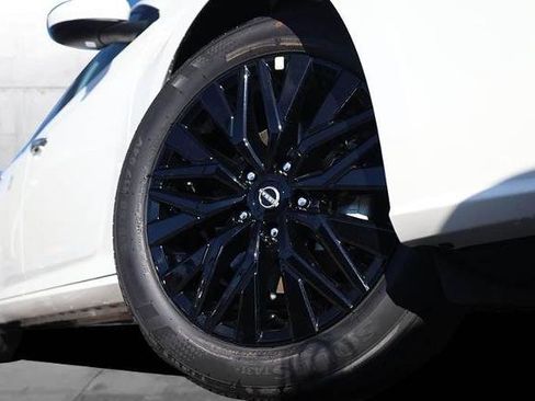 New 2025 Nissan Altima 2.5 SV w/ SV Special Edition Package image 3