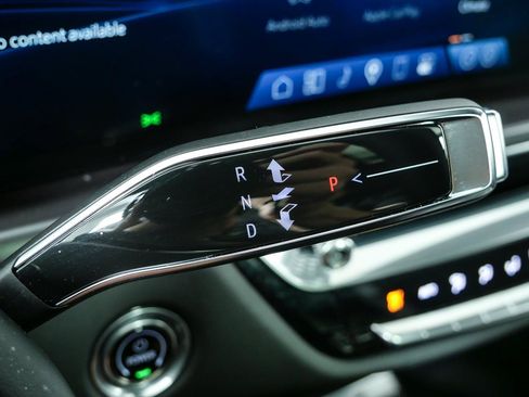 Certified 2024 Cadillac Lyriq Tech RWD image 16