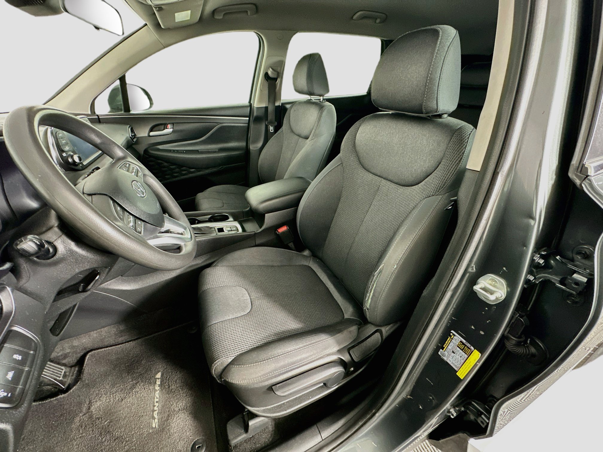 Used 2020 Hyundai Santa Fe SE w/ Cargo Package FWD image 13