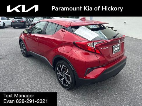 Used 2021 Toyota C-HR XLE FWD image 5