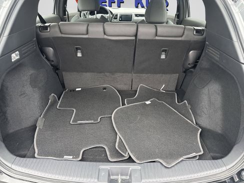 Used 2020 Honda HR-V Sport image 9