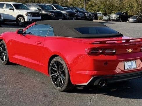 Used 2020 Chevrolet Camaro LT image 10