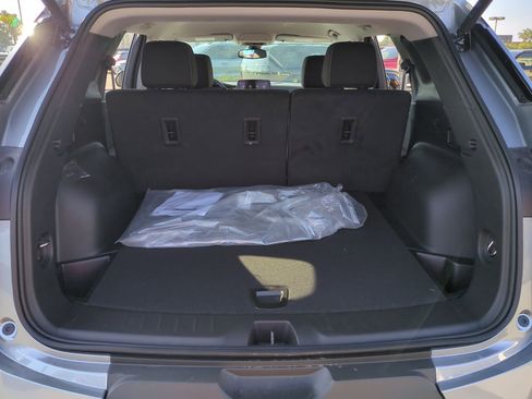 New 2026 Chevrolet Blazer LT image 25