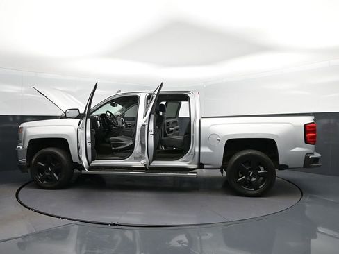 Used 2018 Chevrolet Silverado 1500 LT w/ Texas Edition RWD image 47