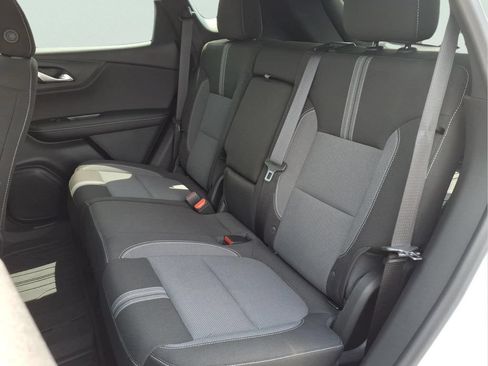 Certified 2024 Chevrolet Blazer LT w/ Convenience Package FWD image 19