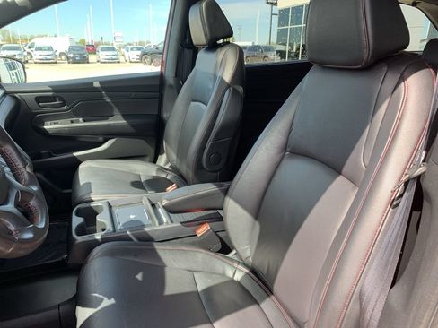 Used 2025 Honda Odyssey Sport-L image 20